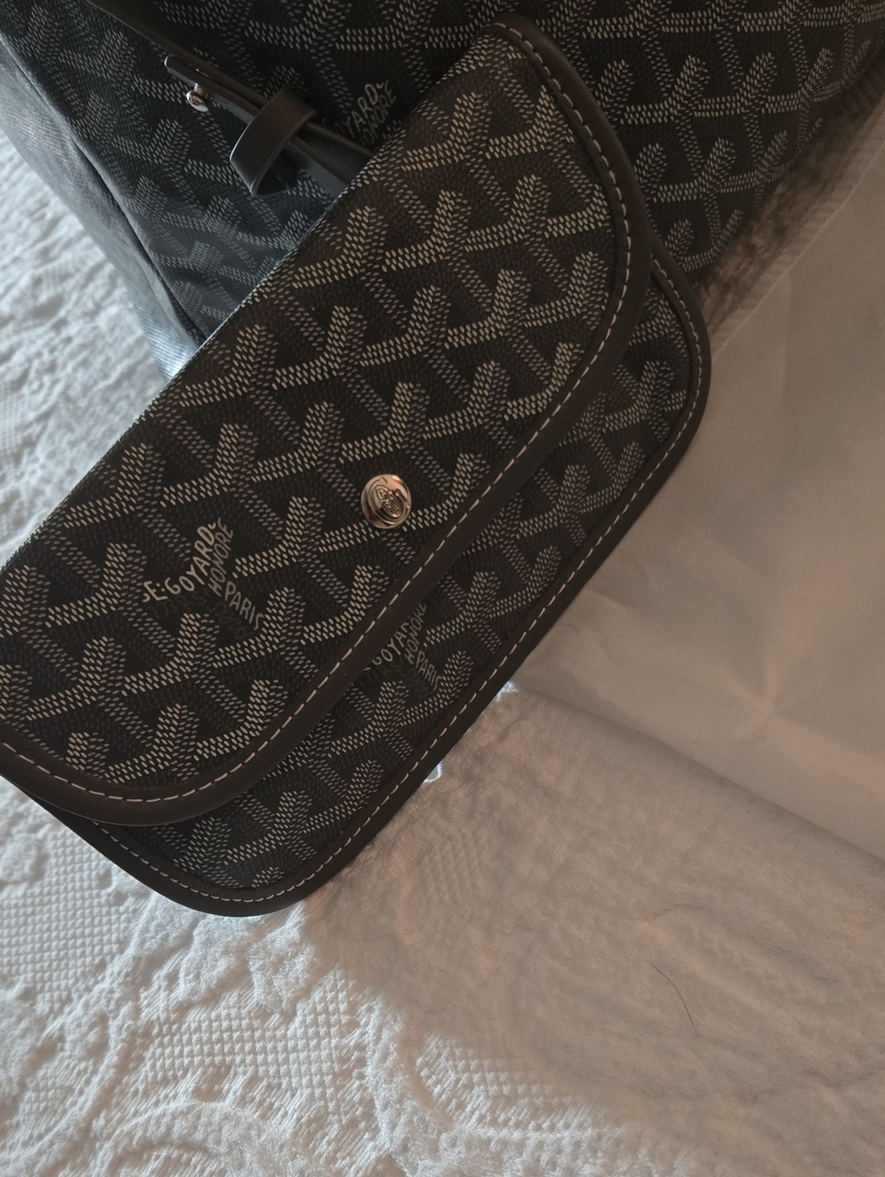 Goyard Gray Chevron-Patterned St. Louis GM Tote with Pouch - Picture 2 of 5